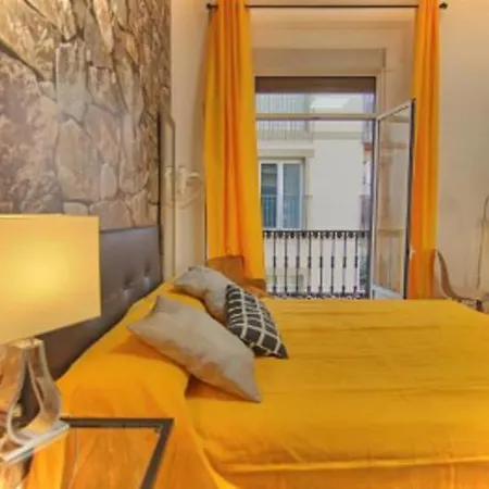 Balcony & Homestay *